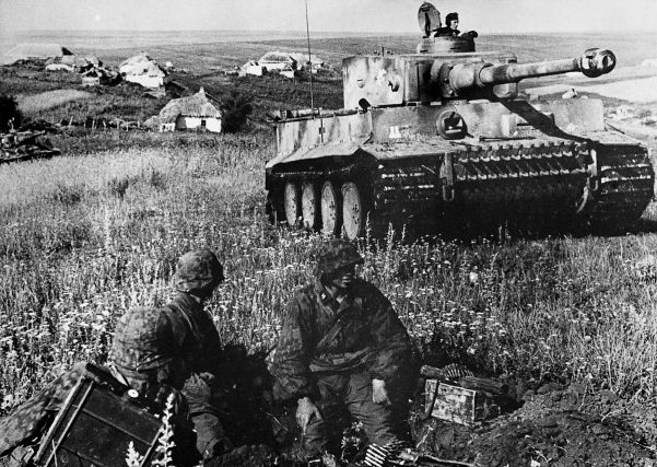 Advancing Tiger at Kursk