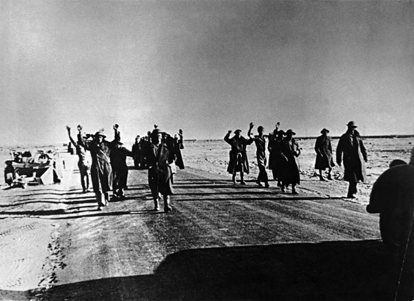 British tropps surrender to the Afrika Korps after the fall of Tobruk
